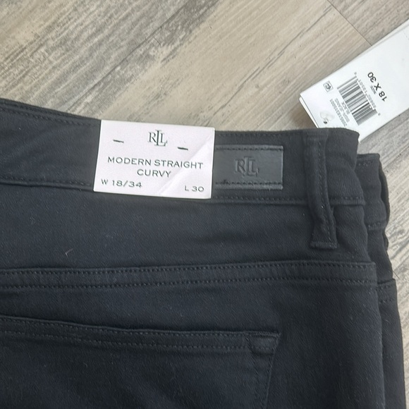 Ralph Lauren modern straight cut jeans - Picture 2 of 4